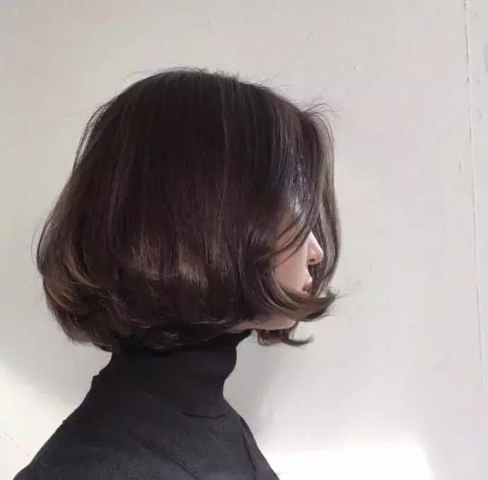 短发剪完不好看咋办,剪了不好看的短发怎么办