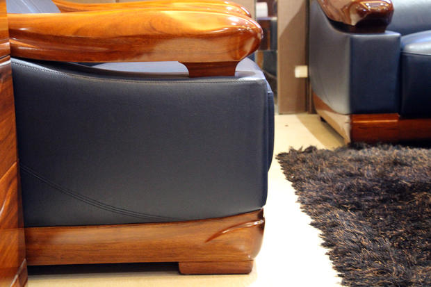 纯正乌金木沙发一套的价钱,金丝檀木沙发32800元