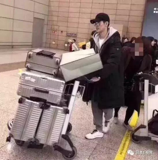 张翰安检的过程,张翰海关安检