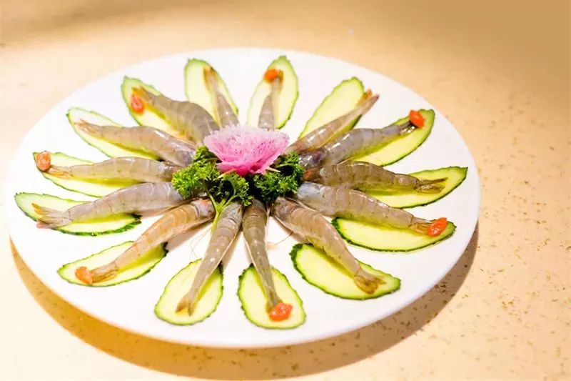 又一次轰动全城,丽江五折火锅节现场太火爆,昨天你去了吗?