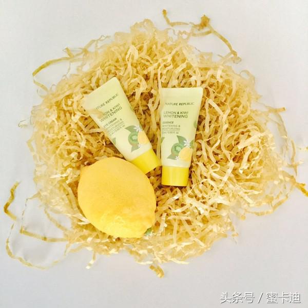 国际必备化妆品排行榜前十,便宜实惠又好看实用的化妆品