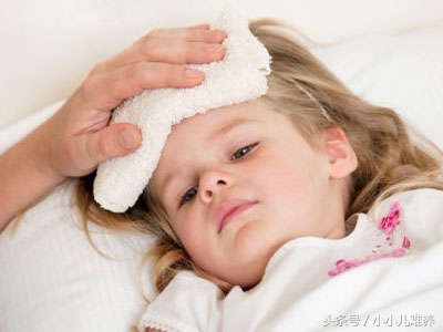 孩子发烧不用着急,宝宝发烧有什么办法退烧