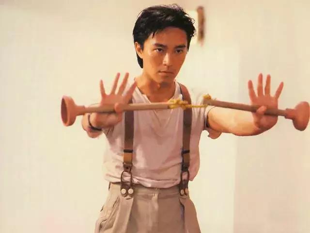 周星驰跑龙套时谁能成了喜剧之王,周星驰拍的是喜剧还是悲剧