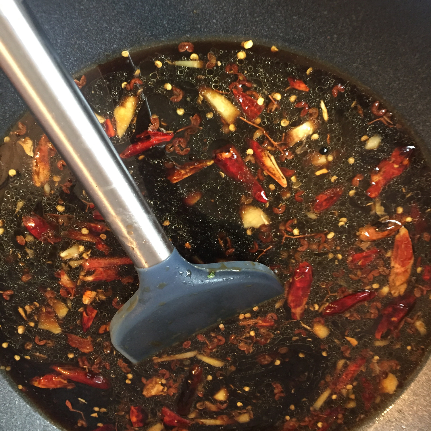 酱油腌辣椒黄瓜的做法,辣椒黄瓜咸菜教学视频