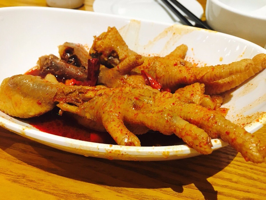 好吃丨一抿就化！成都10家超美味稀溜耙美食拯救懒癌吃货