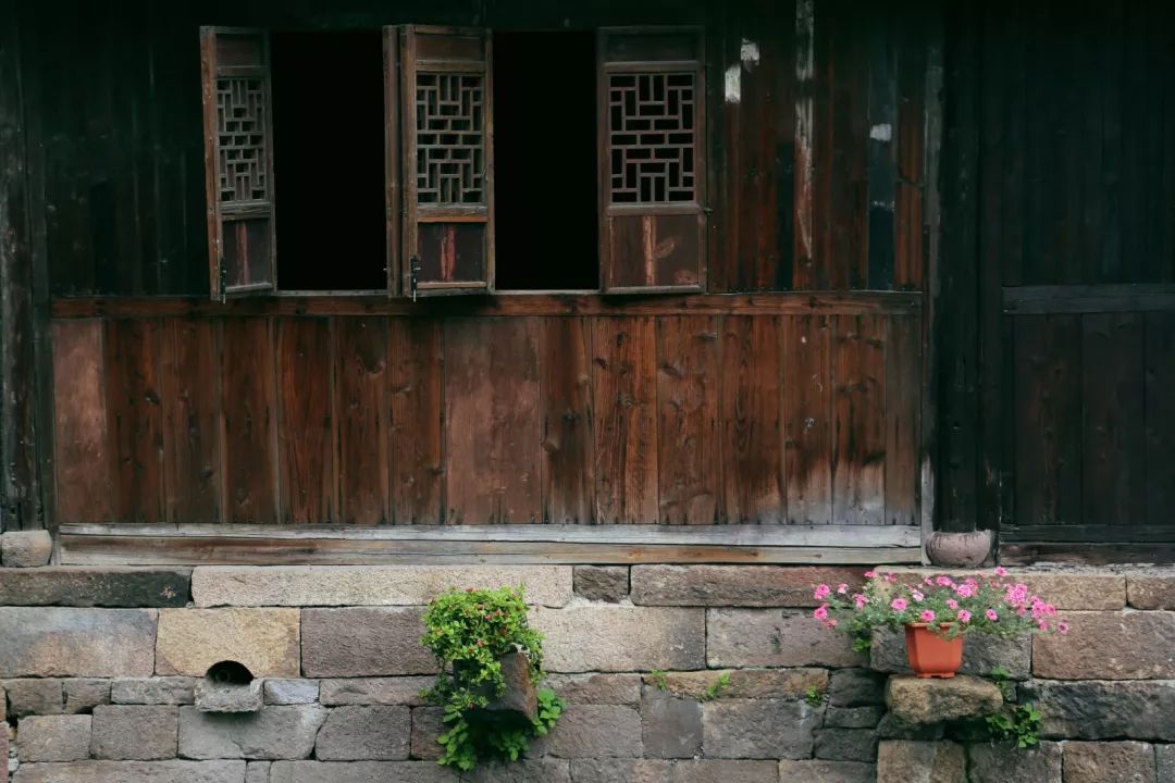 适合2月旅游的地方,西安2月适合爬山的地方推荐