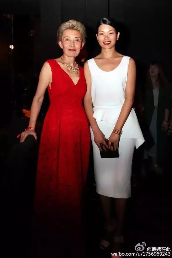 曾志伟世界名模 (曾志伟名模)