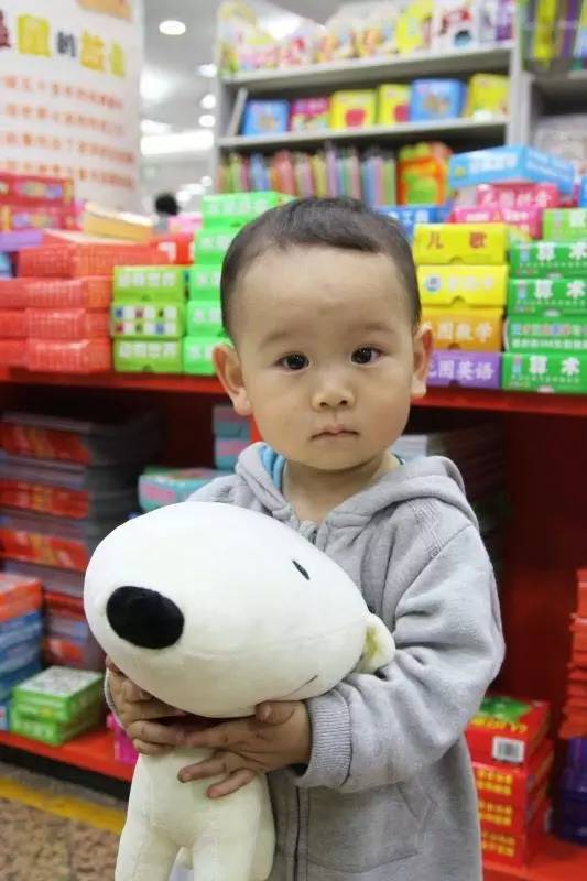 送礼券200-100上个周末，JOY都去哪儿撩了？