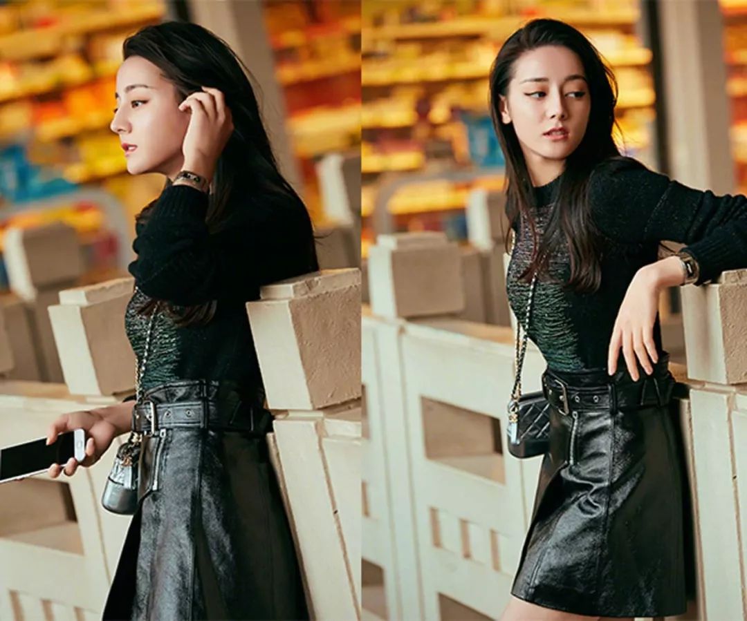 手表该怎么搭配金属表带好看 (老款手表戴出时尚)