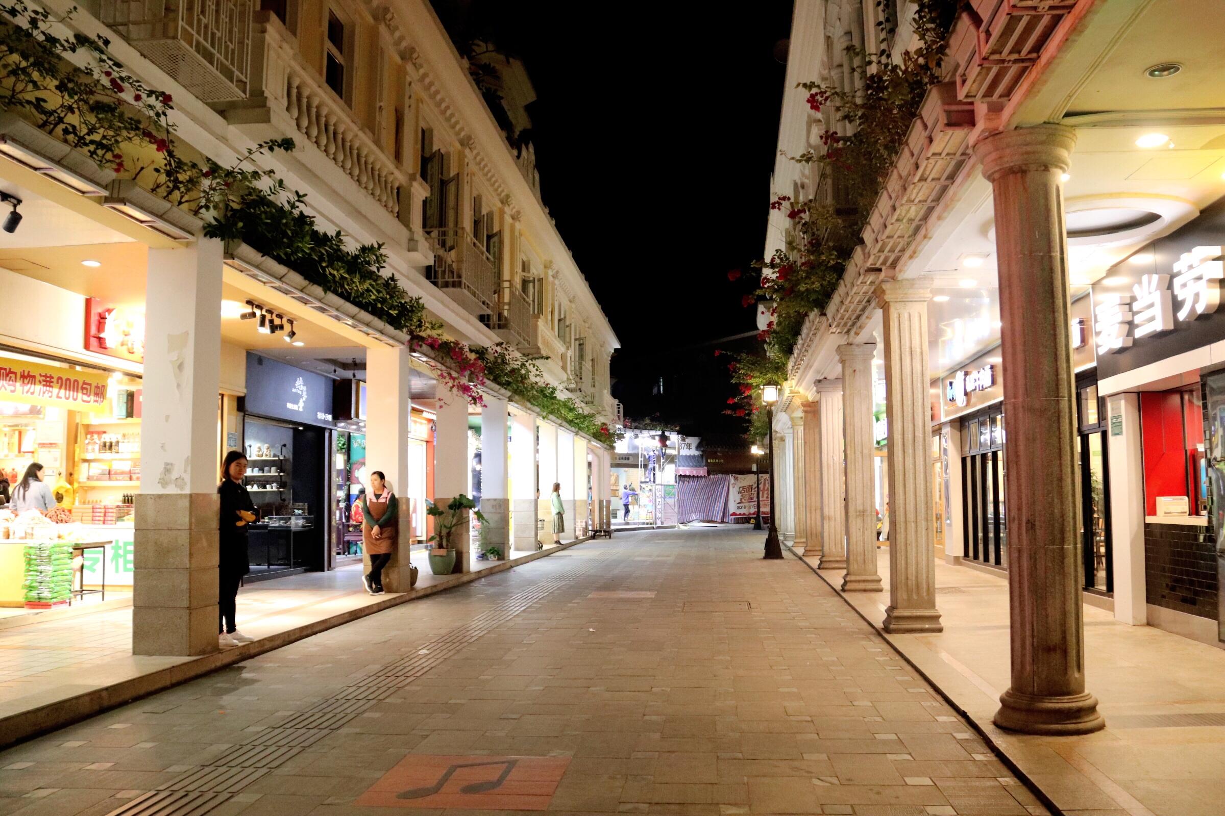 别吃海鲜，买特产这么选这份鼓浪屿美食攻略，包你旅游少跳坑