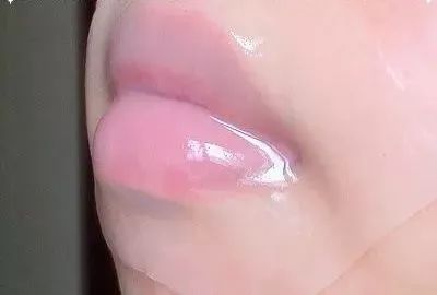 10支唇膏,10款润唇膏帮你总结好了