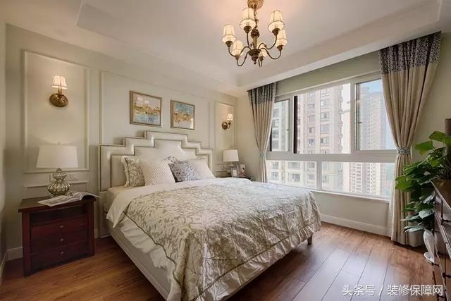 走道面积很浪费，我突发奇想把衣帽间打在走廊上，邻居都赞不绝口