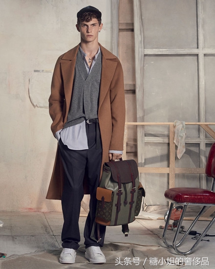 国际大牌包包男士手包推荐,手包奢侈品牌男包