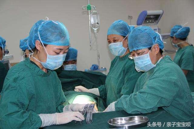 小心孕妇的这三种症状,最危险的五种孕妈