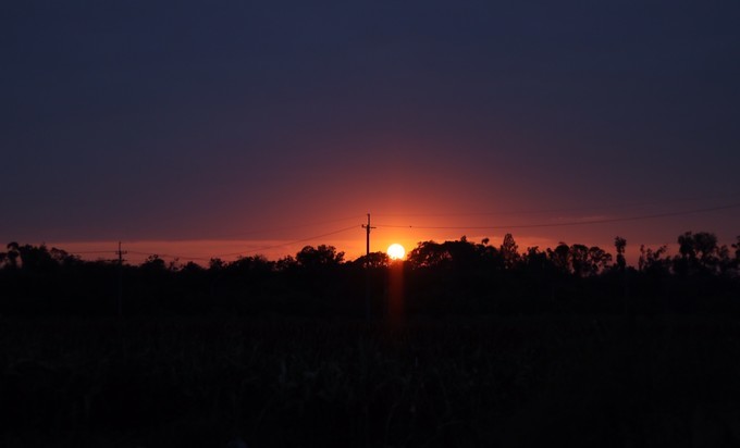关上灯才意识到是黑夜,关上灯才知道它的魔力