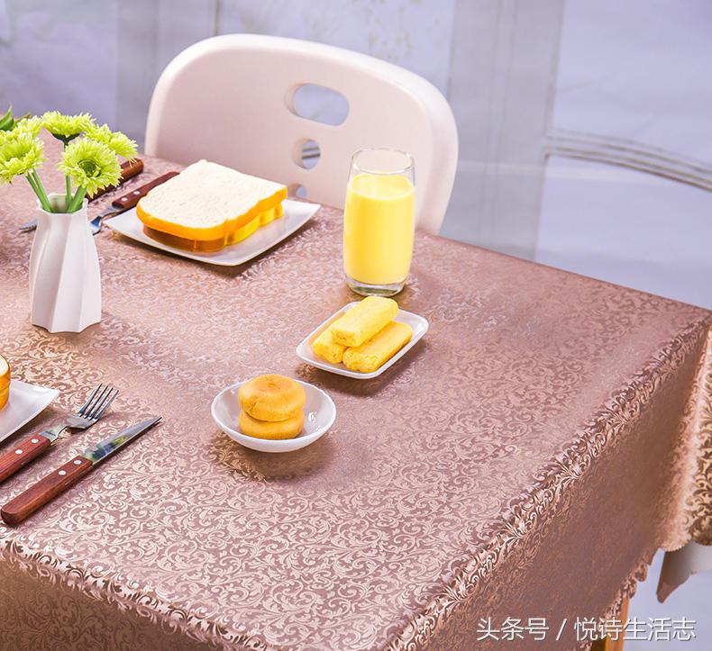 家里浪漫烛光晚餐布置,如何布置烛光晚餐