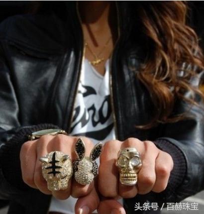 十根手指戴戒指的寓意,男生不同的手指戴戒指有什么寓意