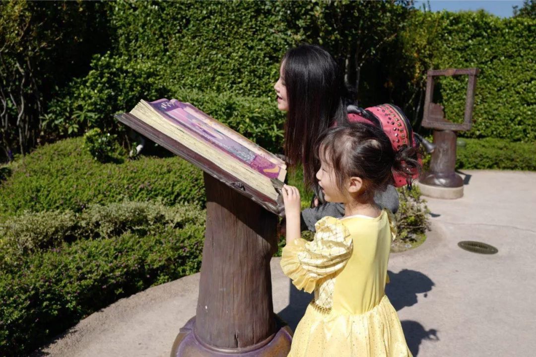 香港迪士尼攻略一日游最新版,香港迪士尼游玩全攻略路线推荐