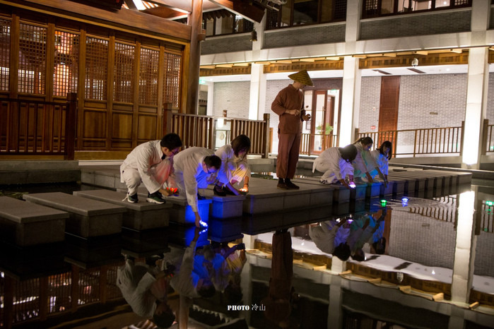 骞夸笢鍝噷鍙互绂呬慨浣忓,宀崡绂呬慨閰掑簵鍥剧墖