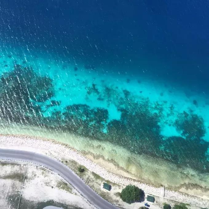 世界最小的二十个国家,世界上最小的国家十个人