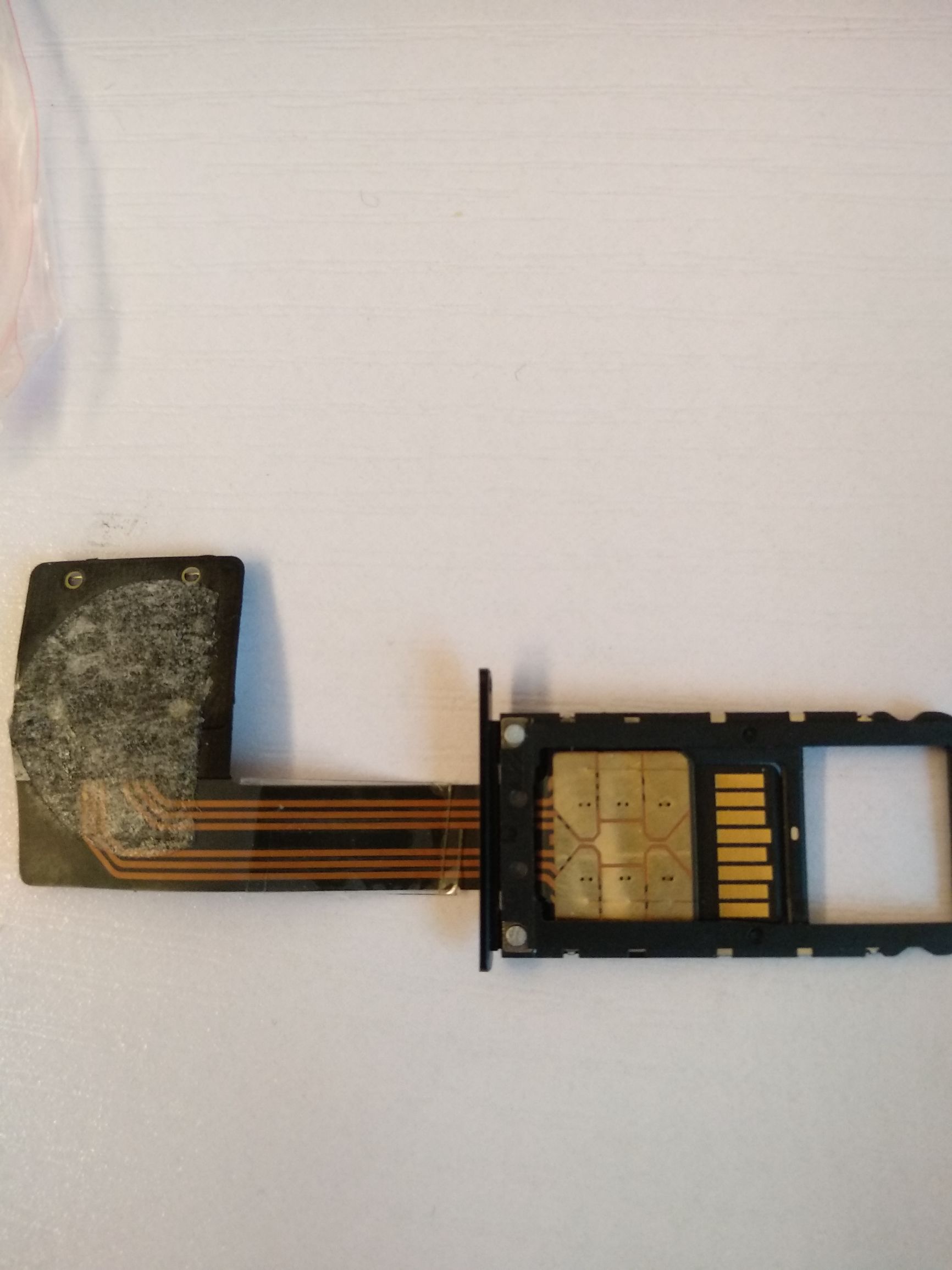 手机卡槽只能装一张卡怎么办,手机卡第二卡槽可以装内存卡吗