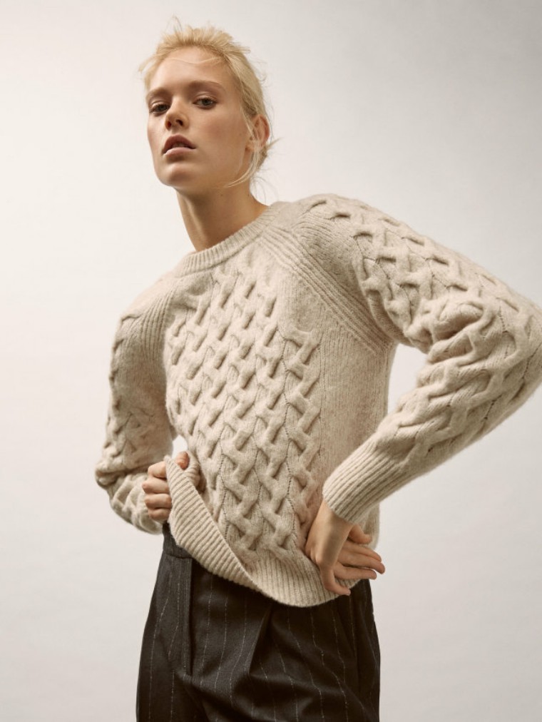 第一次拜年见男方家长穿什么,新年穿衣见家长怎么穿