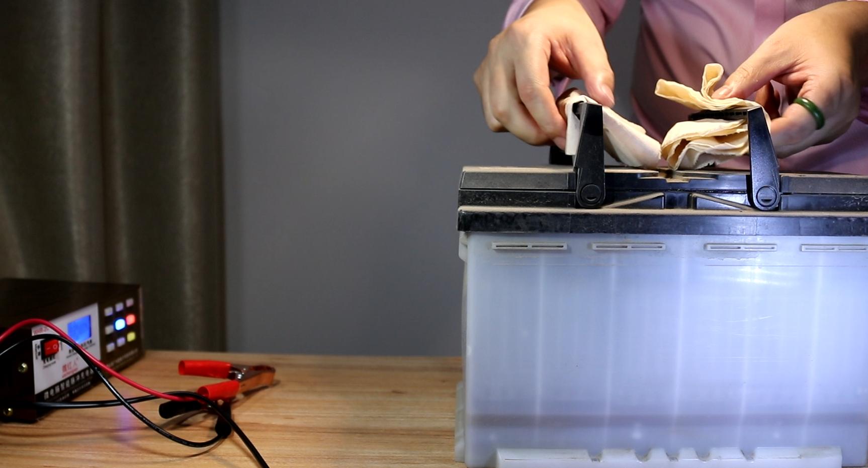 网上充电器修复保护电瓶靠谱吗,小车电瓶充电器哪种靠谱