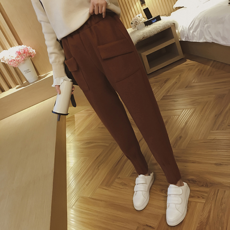 小脚裤怎么搭配衣服才好看秋冬,小脚裤怎么搭配好看冬季