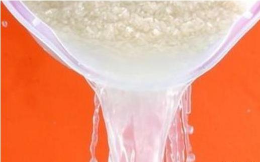 铁锅用过后生锈怎么处理不再生锈,新买的铁锅生锈有什么办法不生锈