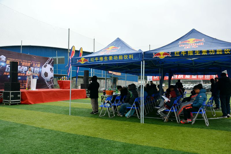 再大的风也抵挡不住,再大的风再大的雨也阻挡不了