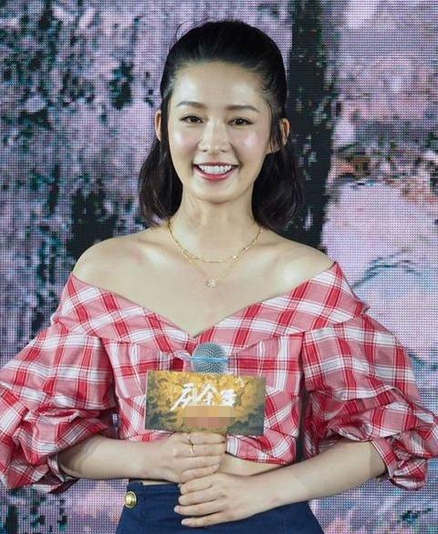 李沁的最新发型日常,李沁发型简单又好看合集