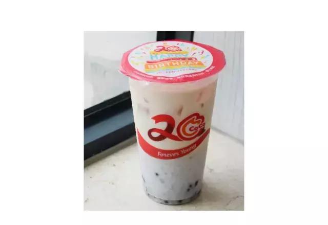 喝遍所有地方的拿铁,喝遍所有奶茶