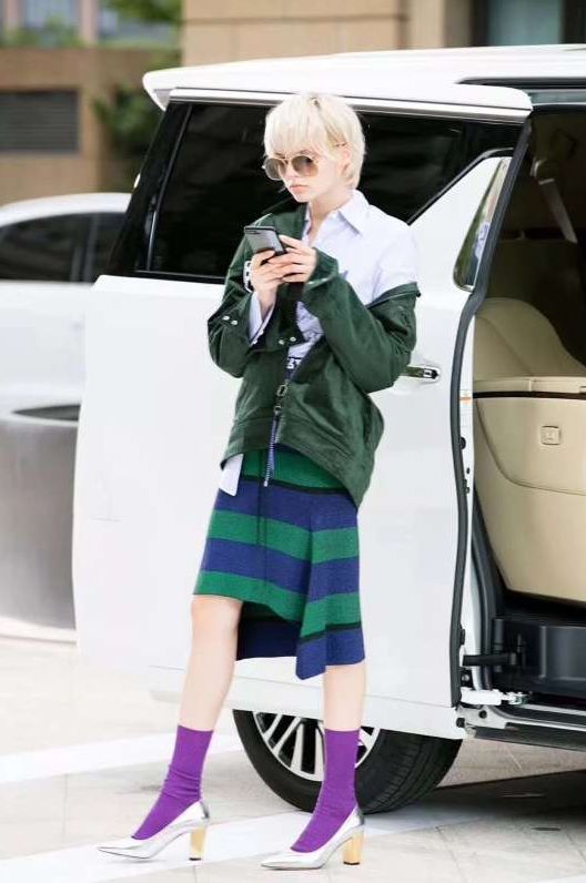 潮色搭配,超高级流行穿搭色