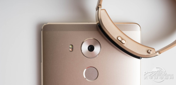 华为手环3深度评测,华为智能手环b3测血压