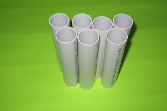 pvc复合管和pvc管的区别,pvc管规格价格对照表