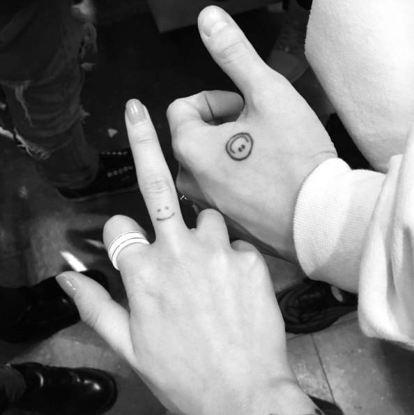 权志龙巴黎陈冠希,权志龙与朋友私下聚餐