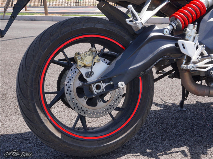 黄龙600巡航和春风650,春风nk650和黄龙600