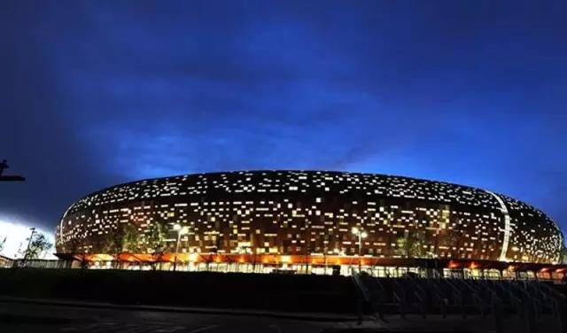 如果给足球场来个选美这些地儿你踢掉哪个？