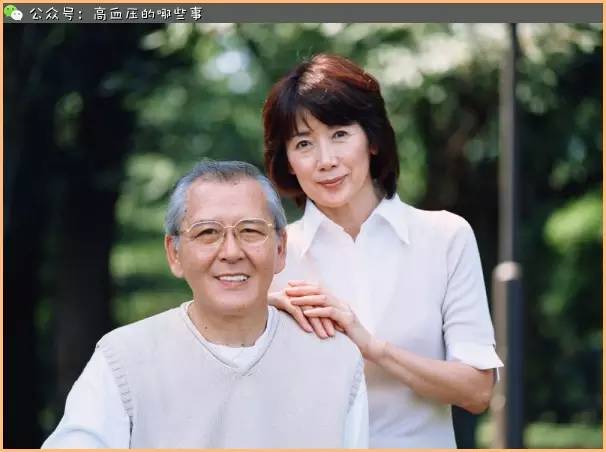 老年高血压挂哪个科,老年高血压吃什么药