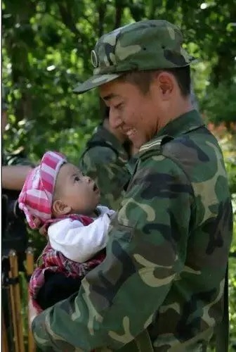 5.12汶川地震感人记录,5.12汶川地震纪念感言