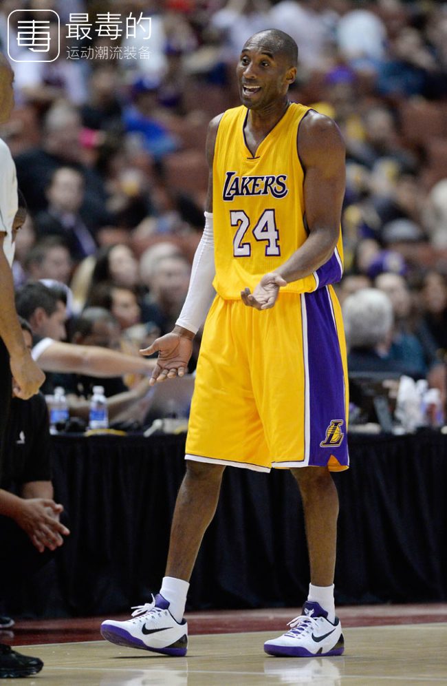 科比生涯球衣回顾,科比生涯最后一战球鞋