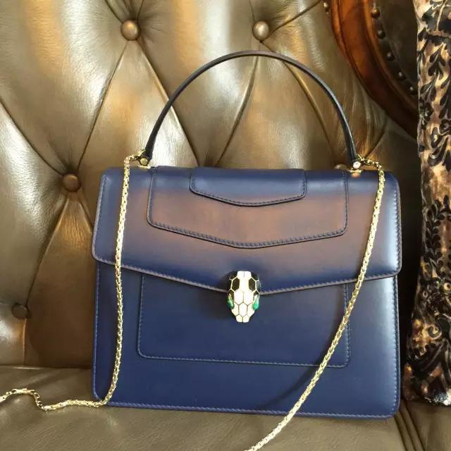 撞包也要背？这些热门包包受欢迎是有原因的