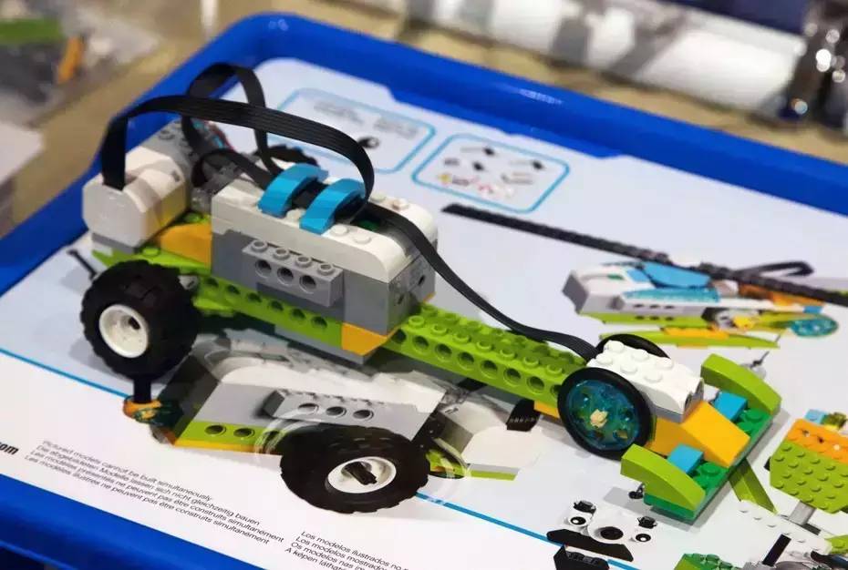 乐高wedo2.0零件清单,乐高wedo2.0避障机器人