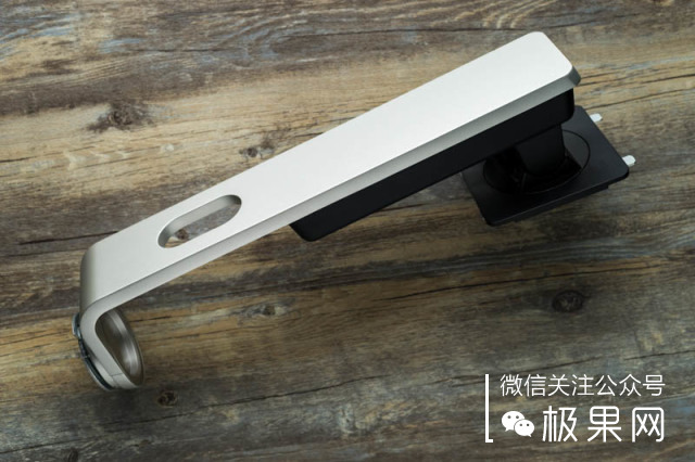 瓒呭ぇ灞忕數鑴戞樉绀哄櫒,瓒呭ぇ灞忔樉绀哄櫒