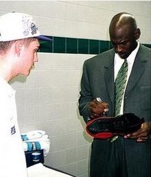 AJ12的FluGame要来了，你知道关于它的多少？