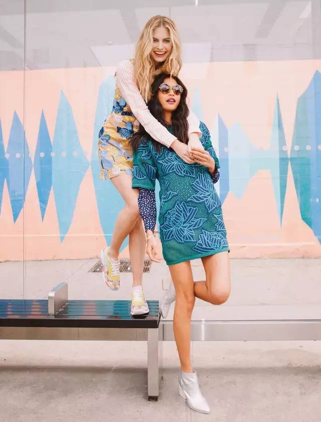 叫醒你的衣柜||告别灰暗，欢迎来到花花世界