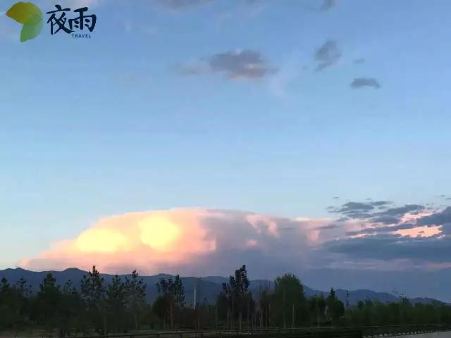 五月初的*疆新**，这片神秘的土地