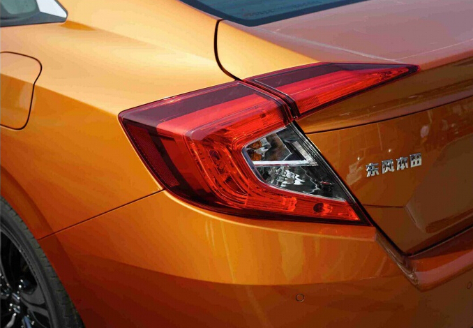 雷凌对比本田思域,为什么放弃逸动选帝豪