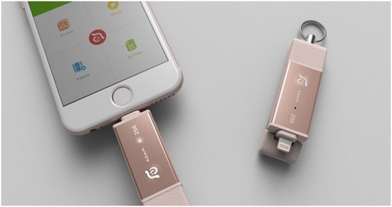 *果亚**元素iKlipsDUO亮相亚洲消费电子展