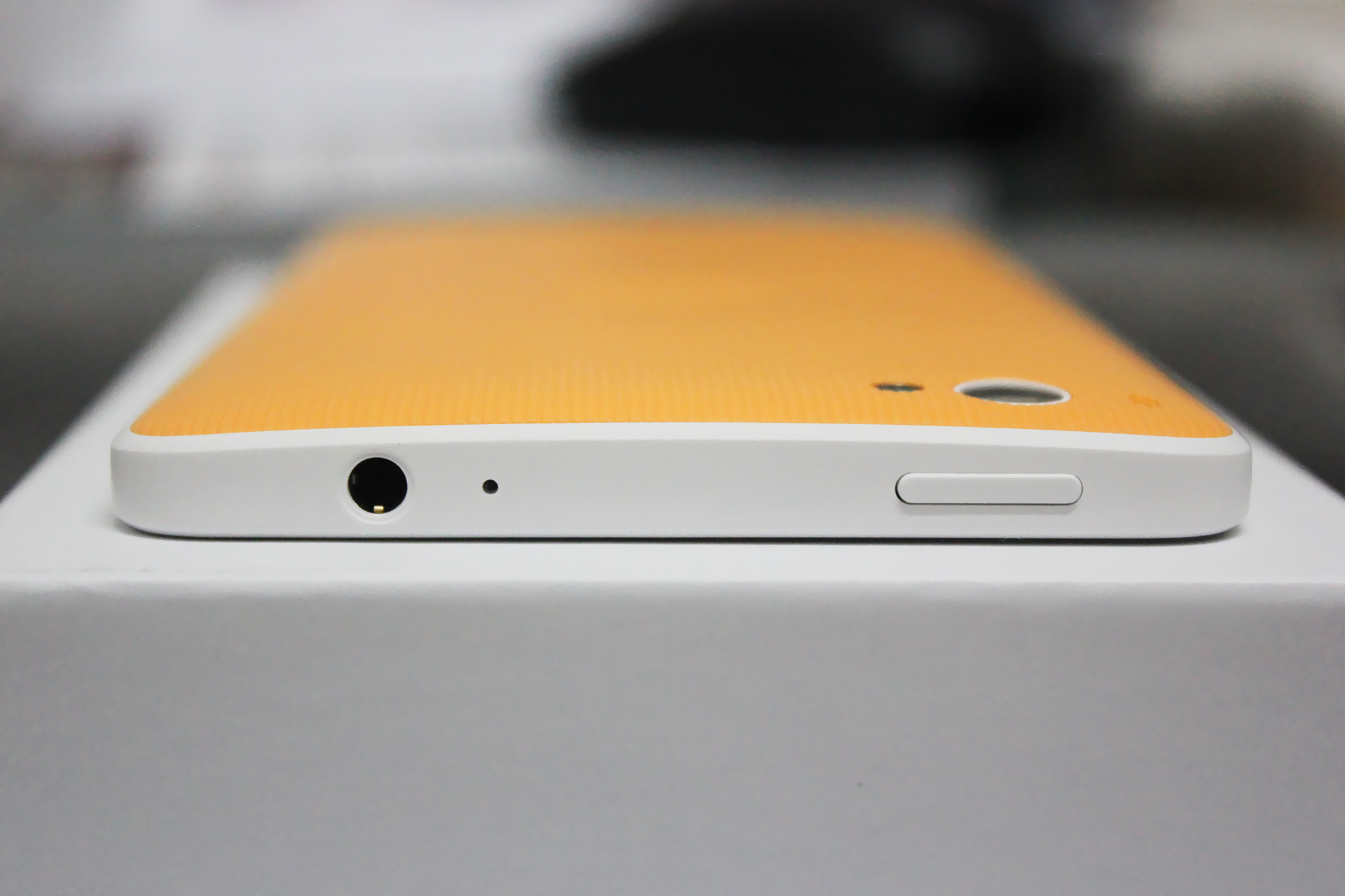 锤子坚果手机现在值得入手吗,坚果手机体验评测